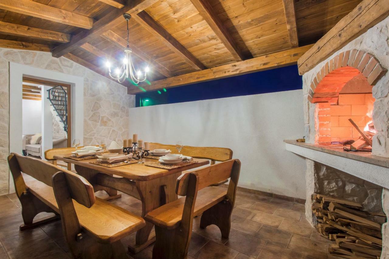 希贝尼克House For Rent Leila别墅 外观 照片